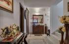 Vilă renovată P+1+M  | Foișor vitrat, grădină și jacuzzi - 36