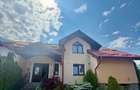 Casa de inchiriat | Bunloc | Ideala pentru familie - 1