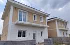Duplex despartit prin C.T. - dormitor la parter - 3 bai - zona excelenta - 2