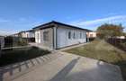 Casa in Vorovesti, la strada principala - pozitie excelenta! - 1