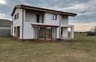 Casă spațioasă cu 5 dormitoare, teren 652 mp și panouri fotovoltaice - 1