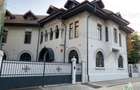 Vila brancoveneasca restaurata complet - eleganta, istorie si dotari moderne - 1
