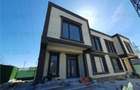 Duplex 8 camere cu doua intrari separate curte comuna Navodari - 2