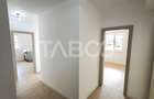 Apartament 3 camere decomandat - 2 bai - balcon - parcare - intabulat - 12