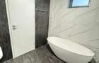 Vila  6 camere de inchiriat - 18