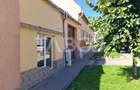 Casa cu spatiu comercial de vanzare in Sebes zona centrala - 2