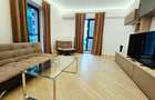Ofer spre inchiriere apartament 3 camere decomandat plus loc parcare subteran - 1