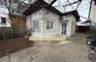 Casa, anexe si teren, in Ploiesti, zona Lupeni. - 1