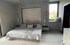 Corbeanca, vila pe colt, 9 camere, sauna - 16