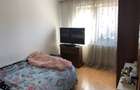 Apartament 3 camere  decomandat zona semicentrala - 4