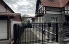 Particular - APARTAMENT NOU RENOVAT ÎN PREDEAL ,3 CAMERE ,97 MP, GARAJ+CURTE  - 11