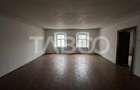 Apartament de vanzare 2 camere 81mpu + pivnita 22mp Centrul Istoric - 6