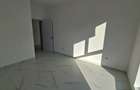Apartament 2 Camere metrou 15 minute N Teclu pret de nerefuzat - 4
