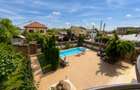 Vila 6 camere | teren 500 mp dubla deschidere | Laminor Arena - 30