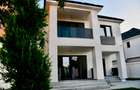 Vila - 5 camere | Finisata | Doua locuri de Parcare | Zona Pipera