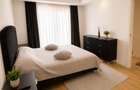     Vilă tip duplex de închiriat în Cosmopolis - 12