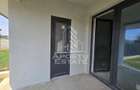 Jumatate de duplex pe parter cu 3 camere si 2 bai, Sag, Timis - 14