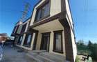 Duplex 8 camere cu doua intrari separate curte comuna Navodari - 13