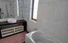 APARTAMENT 5 CAMERE 3 MIN PARC HERASTRAU LOC DE PARCARE INCLUS - 4