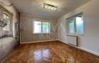 Casa de inchiriat - pretabil spatiu de birouri, Str. Luptei - 1