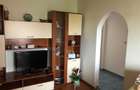 Vanzare apartament 3 camere, zona Vest (ID 657) - 2