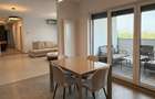 Inchiriez apartament tip penthouse cu loc de parcare - 2