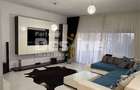 inchiriez apartament 4 camere - 1