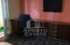 Apartament cu 4 camere , centrala proprie, zona Soarelui - 1