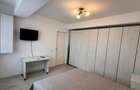 Vila Tunari/ Curte/ disponibila/ 2 locuri parcare - 3