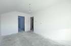 Duplex 4 camere despartit prin scara Central Mosnita Veche - 9