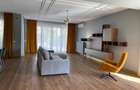 Vila de lux in zona Baneasa - Sisesti, cu 6 camere, 4 parcari, vedere lac - 2