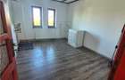 DUPLEX 5 CAMERE - ZONA LINISTITA - TOATE UTILITATILE - GATA DE MUTAT - 18