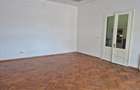 Inchiriez spatiu comercial - 4