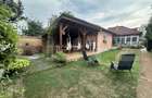 Casa plan parter, 170 mp, zona Micro 17 - 14