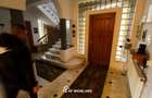 Unirii - Casa Zona Romcab -  400mp - 1259 mp teren - Garaj dublu - piscina - 18