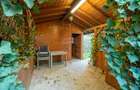De vanzare casă  5 camere - 20