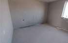 Duplex superb - bucatarie inchisa - teren 375 mp - canalizare - 4
