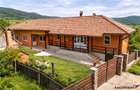 1.200mp teren si casa cu gradina inflorata, aproape de Targu Secuiesc: Belani - 3