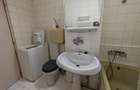 Proprietar inchiriez ap 2 camere central
