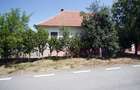 Casa tip conac, doua corpuri, cu 2.471 mp de gradina si doua fronturi - 15