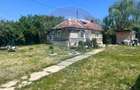 Casă / Vilă cu 4 camere de vânzare - 2
