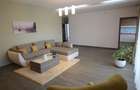 Apartament cu 3 camere de închiriat în zona Nord