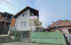 Casa individuala cu 6 camere si 3 bai si 1413 mp teren in Blaj - 1