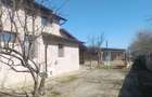 Teren parcelabil, intravilan, 6400mp cu casa renovata - ideal investitor  - 6