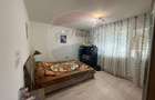 Apartament cu 3 camere de vânzare în zona Lapus - 3