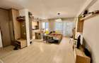 Apartament de vanzare - 3 camere, balcon, parcare - Kogalniceanu