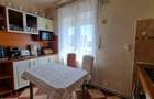 Etajul unei case- Apartament cu garaj si curte proprie - 5