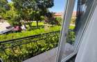 Casa modernă de vânzare, 5 camere, grădină privată și garaj! - 10