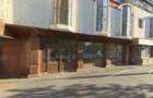 Spațiu Comercial de Închiriat în Sos. Alba Iulia Bl.18 Preț Negociabil - 1