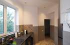 Vanzare apartament 5 camere renovat,mobilat etaj 2 in imobil zona Piata Unirii